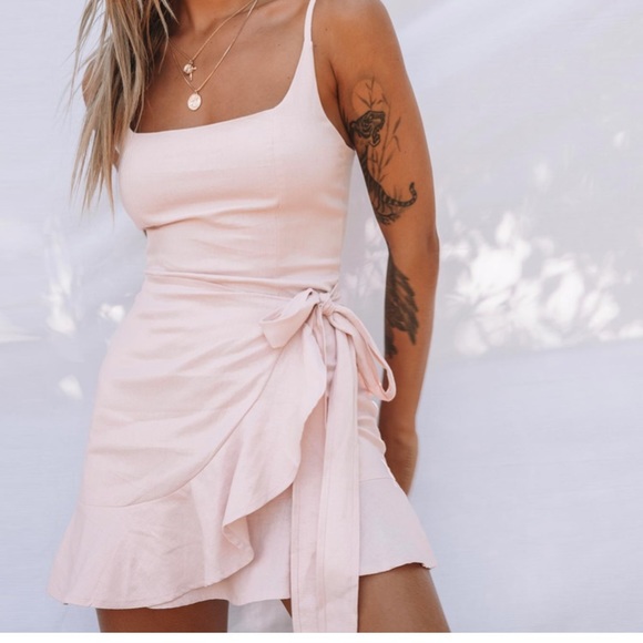 COPY - Princess Polly Dress - Picture 1 of 6